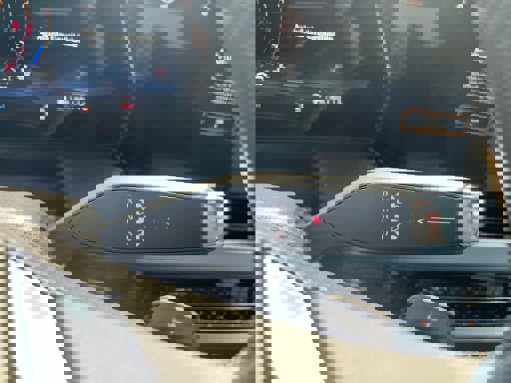 New 2026 Chevrolet Equinox LT w/ Convenience Package II image 28