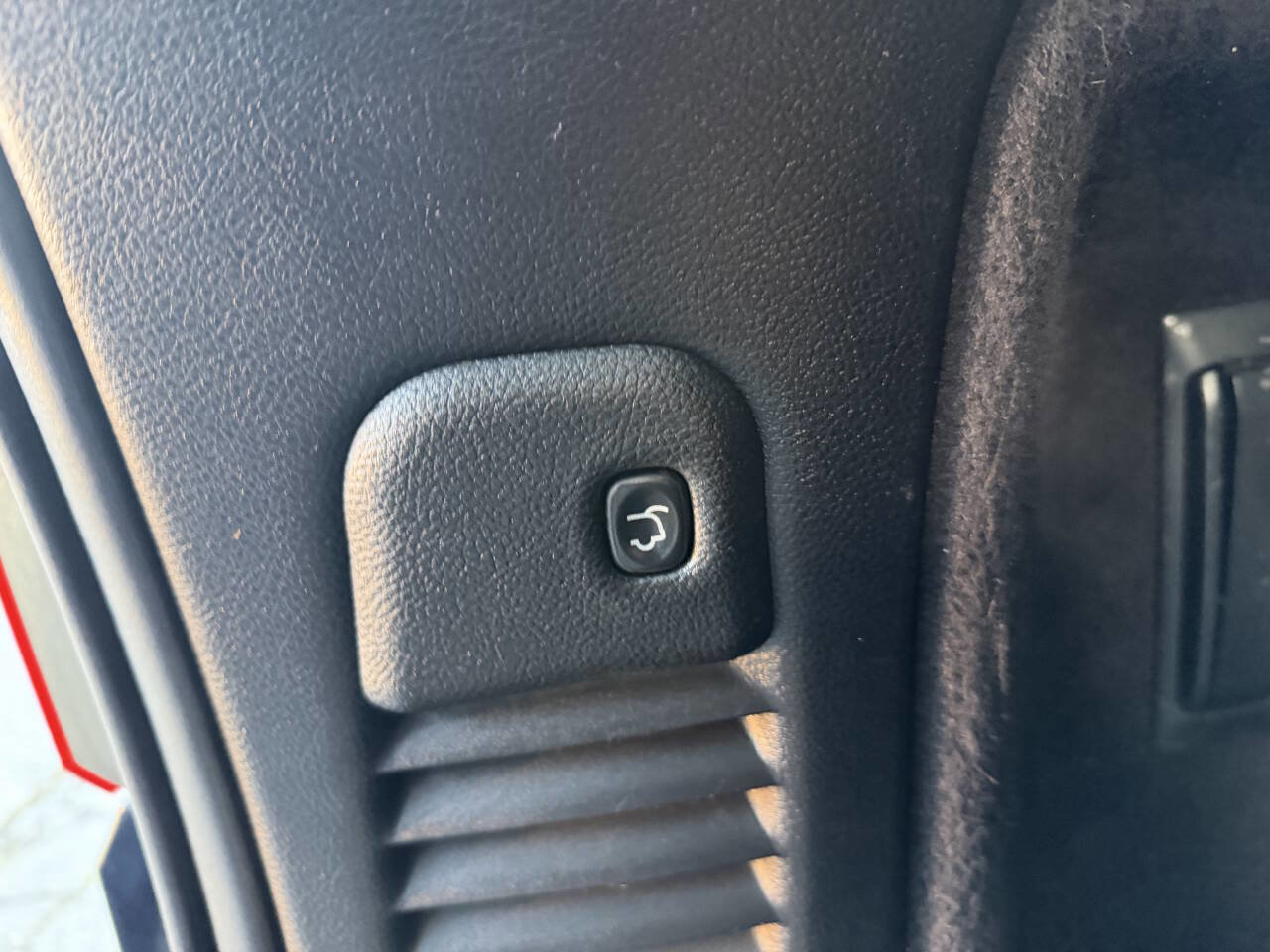 Used 2011 Dodge Durango Citadel image 18