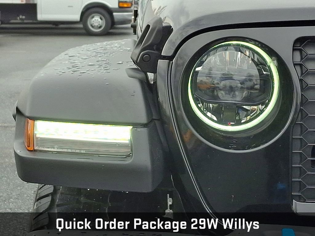 Used 2023 Jeep Wrangler Unlimited w/ Cold Weather Group image 11