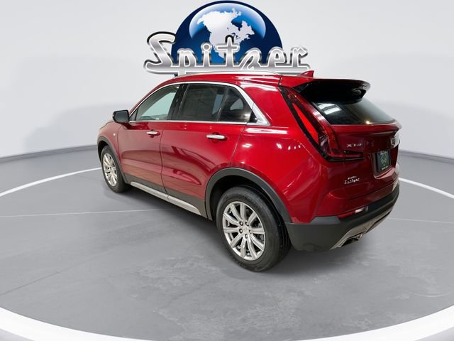 Used 2021 Cadillac XT4 Premium Luxury w/ Cold Weather Package image 7