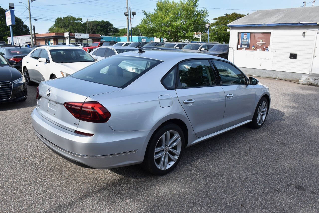 Used 2019 Volkswagen Passat 2.0T Wolfsburg w/ Wheels & Sunroof Package FWD image 5
