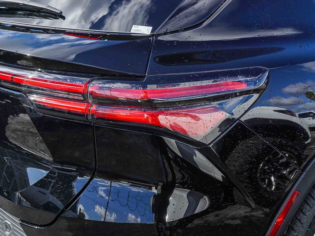 New 2026 Chevrolet Equinox EV LT FWD image 7