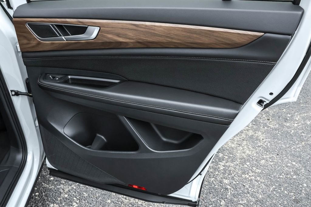 New 2026 Volkswagen Atlas SE image 35