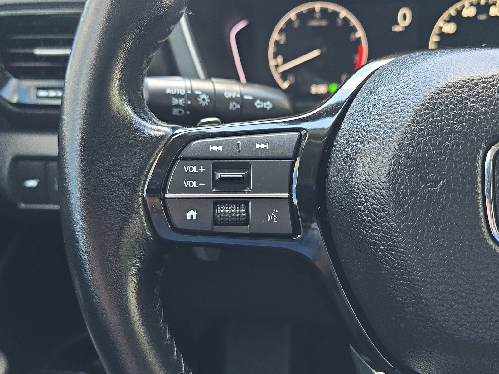Certified 2024 Honda Pilot Touring image 20