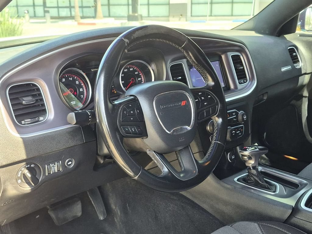Used 2020 Dodge Charger SXT RWD image 11