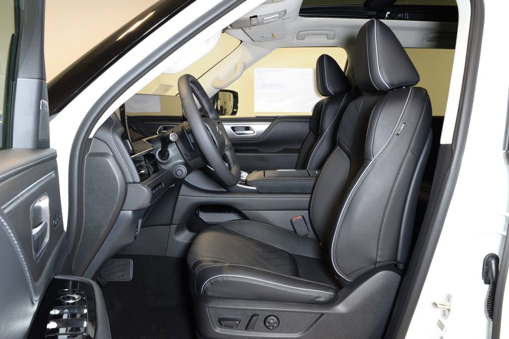 New 2026 INFINITI QX80 Luxe w/ Cargo Package AWD/4WD image 12