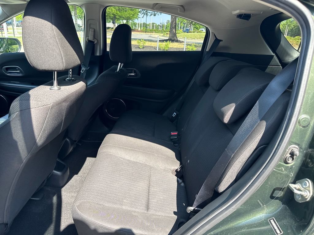 Used 2016 Honda HR-V EX image 31