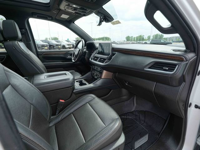 Used 2021 Chevrolet Suburban High Country AWD/4WD image 24