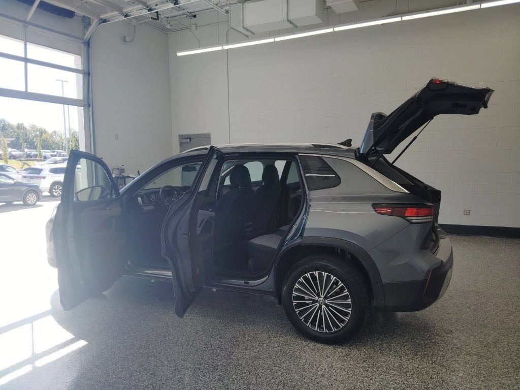 New 2026 Volkswagen Tiguan S AWD/4WD image 25