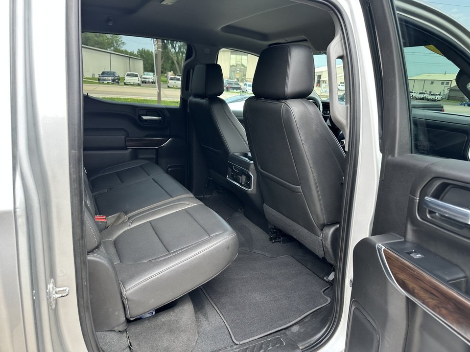 Used 2021 GMC Sierra 1500 SLT w/ SLT Premium Plus Package AWD/4WD image 17