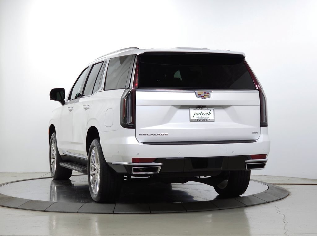 Used 2024 Cadillac Escalade Premium Luxury AWD/4WD image 3