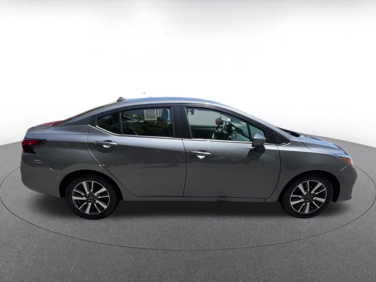 Used 2025 Nissan Versa SV FWD image 16