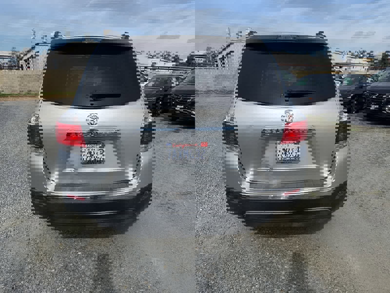 Used 2013 Toyota Highlander Plus image 6