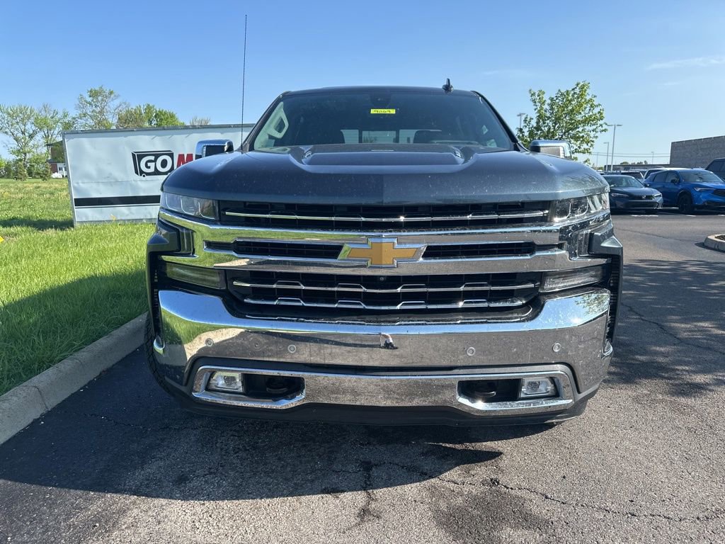 Used 2020 Chevrolet Silverado 1500 LTZ w/ LTZ Premium Package AWD/4WD image 2