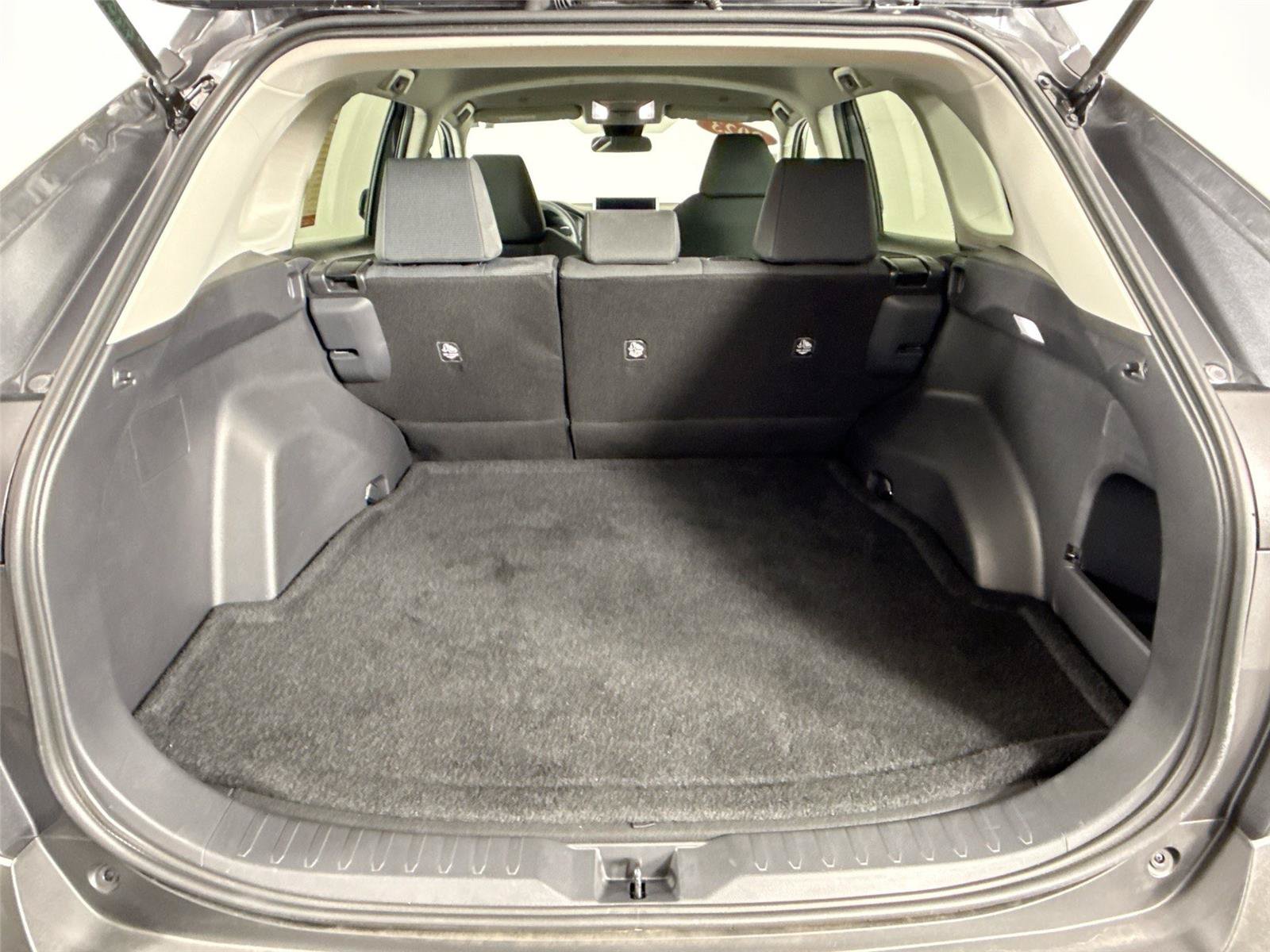 Certified 2023 Toyota RAV4 LE FWD image 34