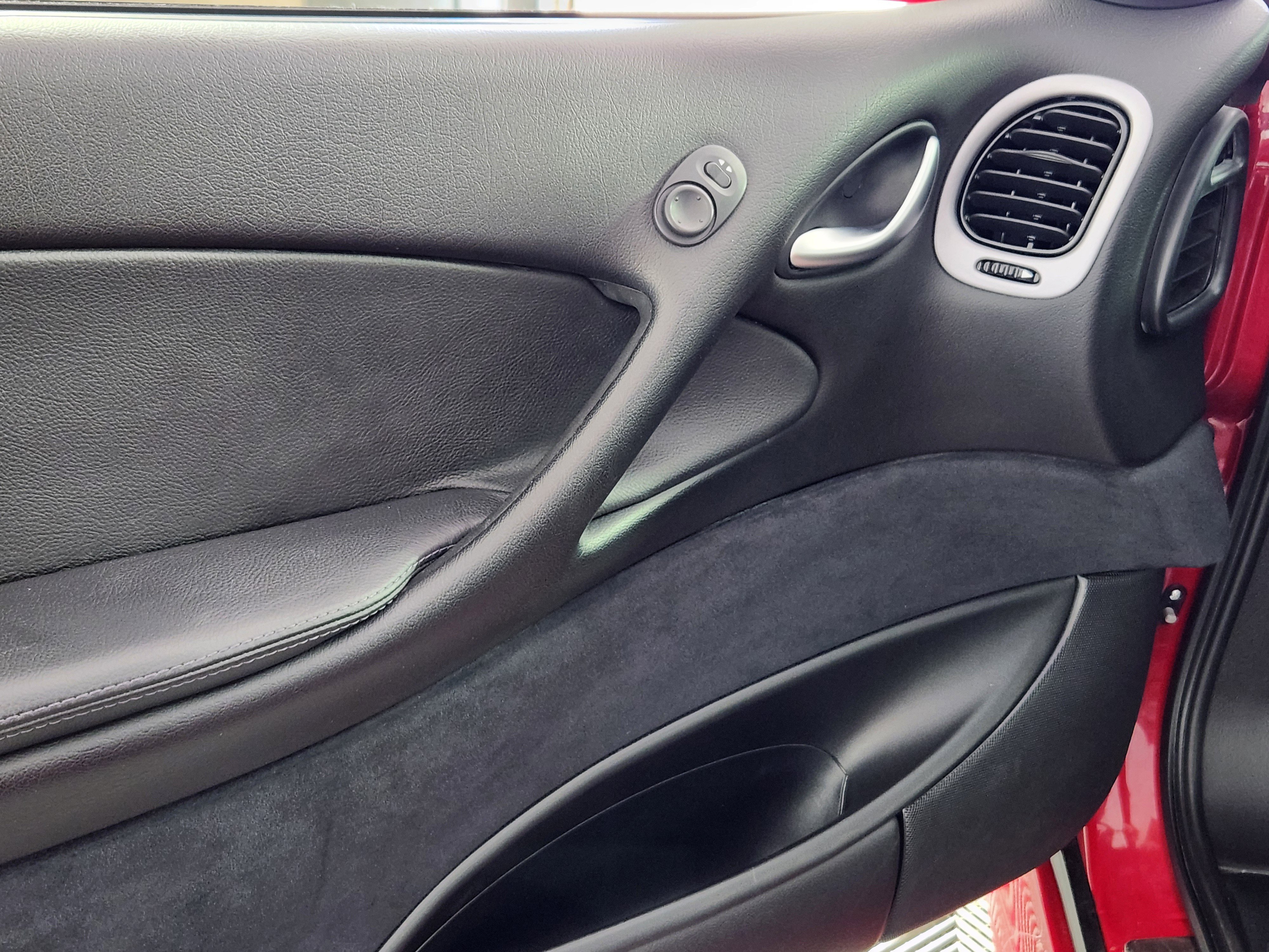 Used 2004 Pontiac GTO w/ Limited Edition Pulse Red RWD image 16