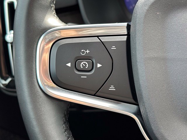 Certified 2023 Volvo C40 Recharge Core AWD/4WD image 26