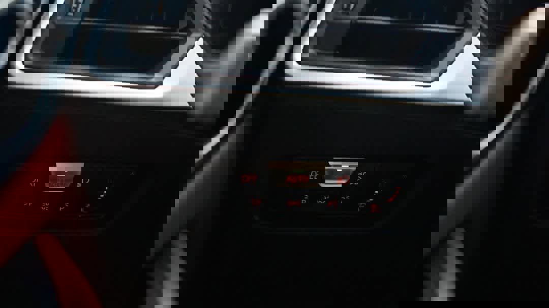 Used 2022 BMW i4 M50 image 40