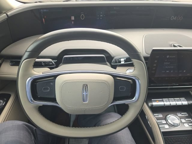 Certified 2024 Lincoln Nautilus Premier w/ Equipment Group 102A AWD/4WD image 35