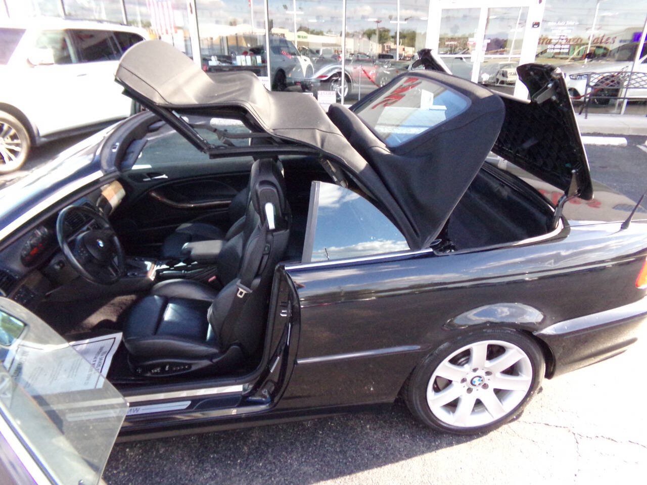 Used 2002 BMW 330Ci Convertible RWD image 2