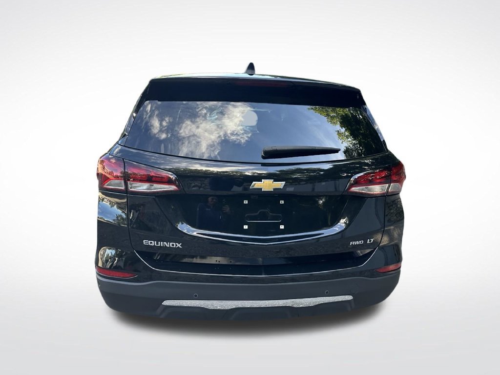 Used 2024 Chevrolet Equinox LT w/ LPO, Floor Liner Package AWD/4WD image 5
