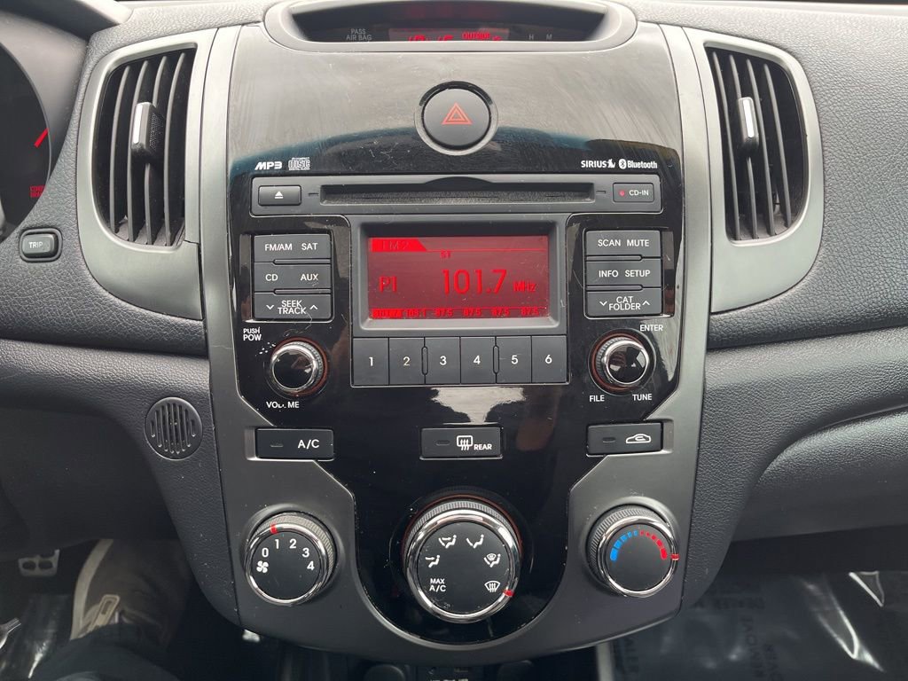 Used 2012 Kia Forte Koup SX w/ Leather Pkg image 17