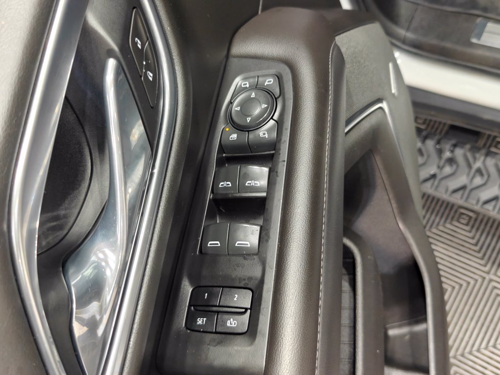 Used 2021 Chevrolet Tahoe Z71 w/ Z71 Signature Package AWD/4WD image 64