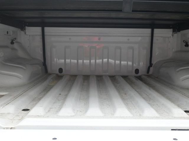 Used 2024 Nissan Frontier SV w/ Technology Package image 14