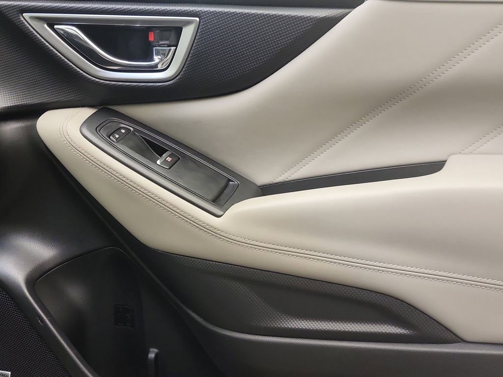 Used 2020 Subaru Forester Limited w/ Popular Package #3 image 16