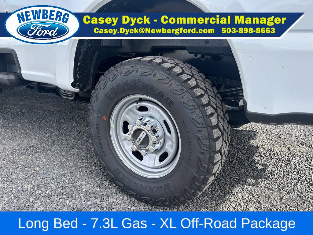 New 2027 Ford F250 XL w/ XL Off-Road 33" Tire Package AWD/4WD image 9