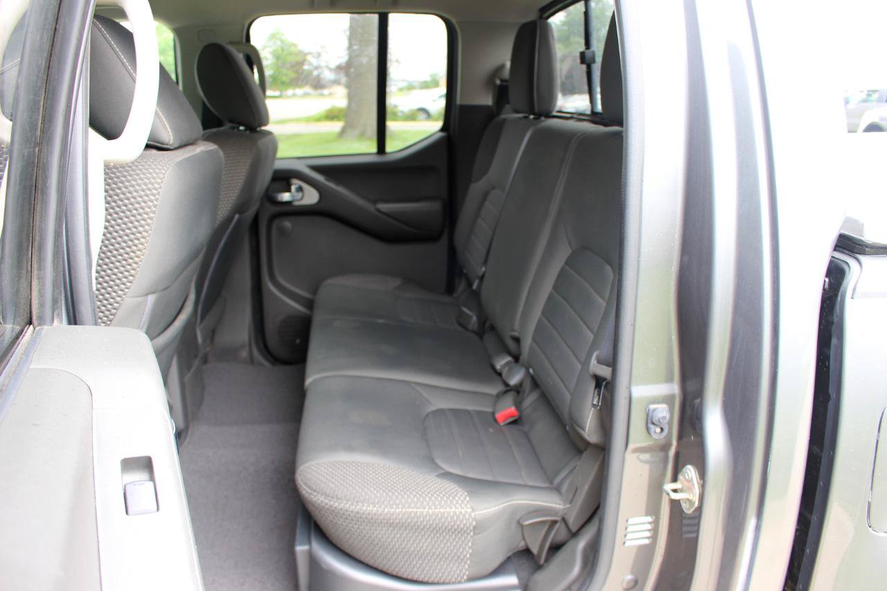 Used 2019 Nissan Frontier PRO-4X AWD/4WD image 30
