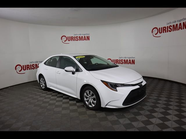 Used 2026 Toyota Corolla LE FWD image 12