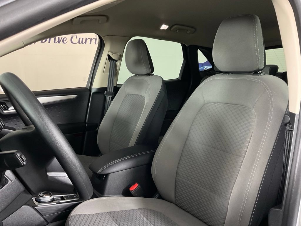 Used 2020 Ford Escape SE FWD image 13