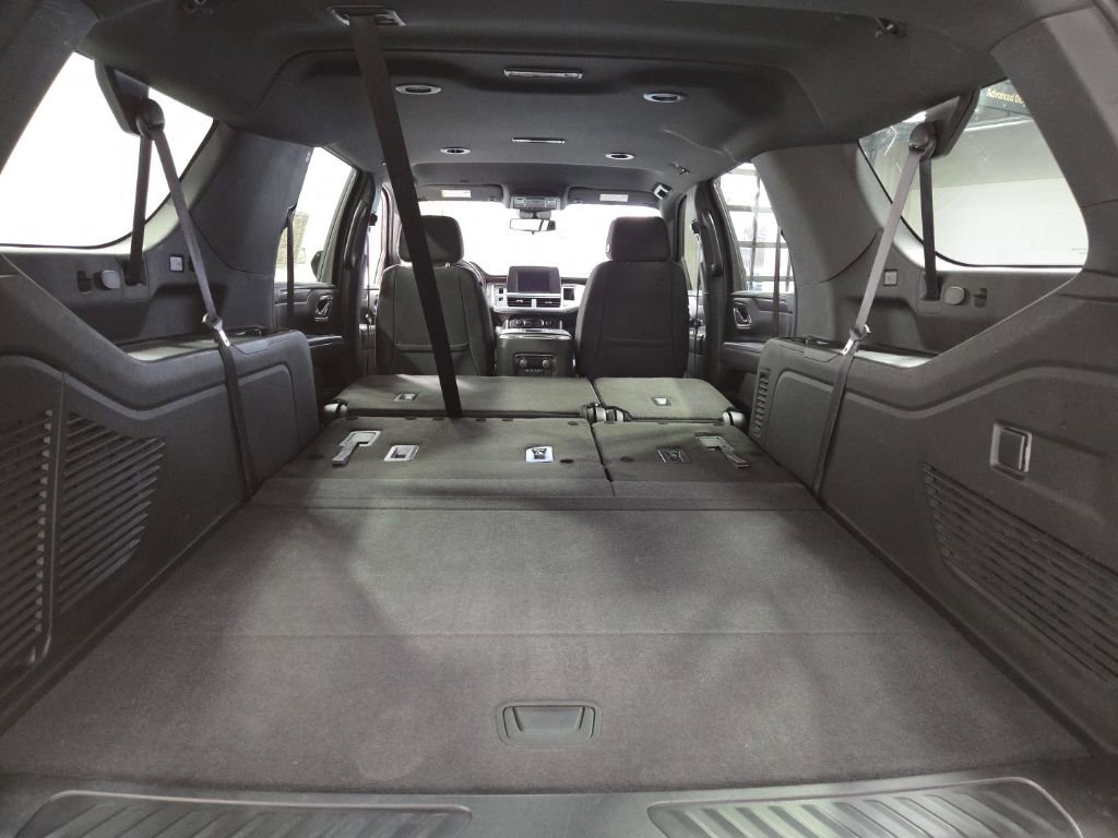 Used 2023 Chevrolet Suburban LS AWD/4WD image 37