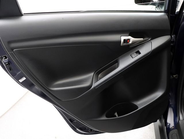 Used 2009 Pontiac Vibe AWD w/ Sun And Sound Package image 22