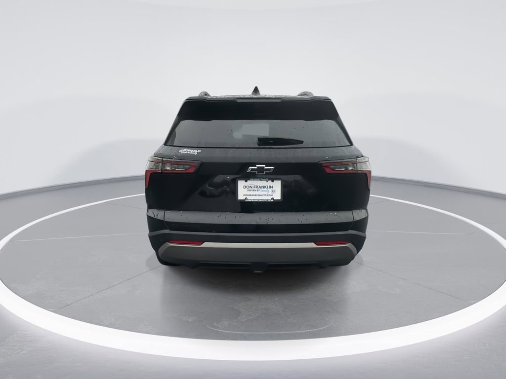 Used 2025 Chevrolet Equinox LT w/ Convenience Package II image 7