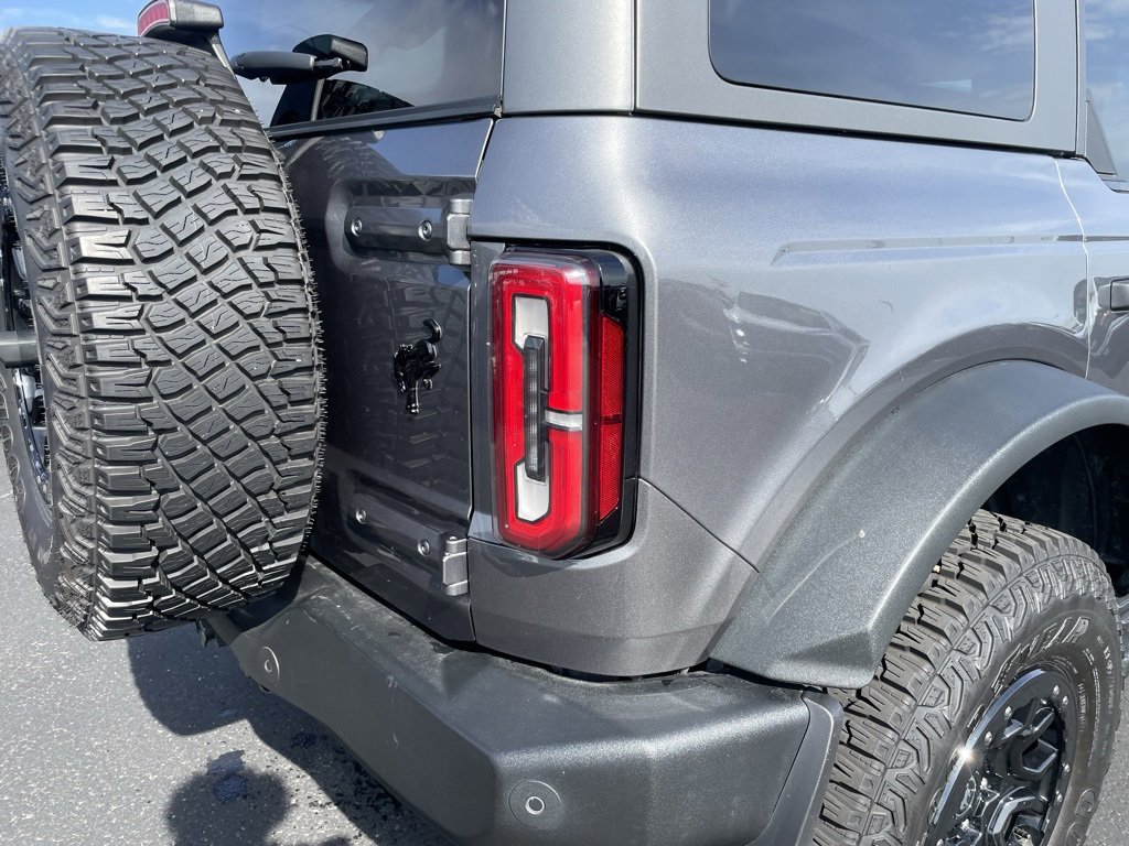 Used 2022 Ford Bronco Wildtrak image 41