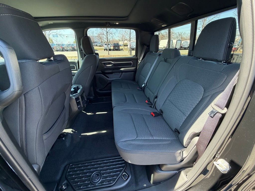 New 2026 RAM 1500 4x4 Crew Cab image 12