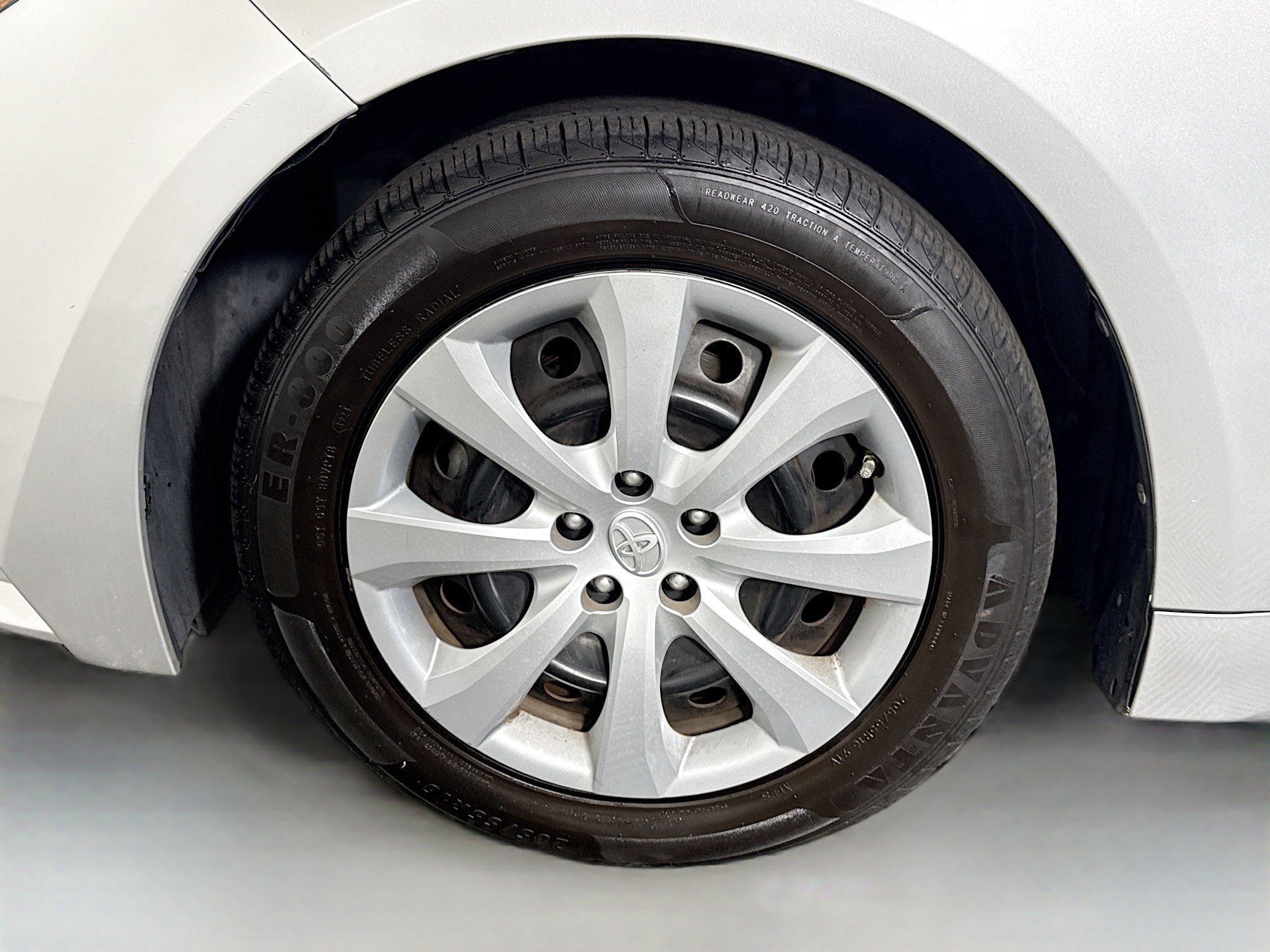 Used 2021 Toyota Corolla LE FWD image 37