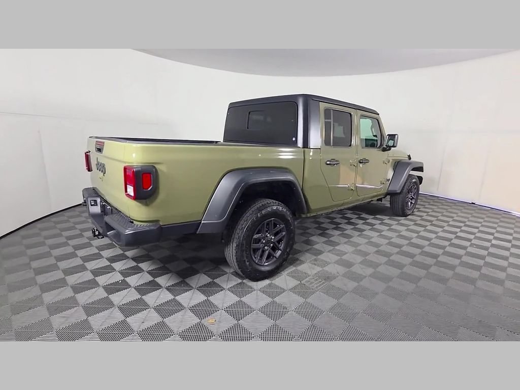 Used 2026 Jeep Gladiator Sport AWD/4WD image 40