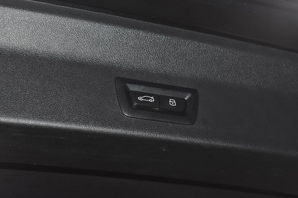 Certified 2024 BMW X3 xDrive30i w/ Premium Package image 31