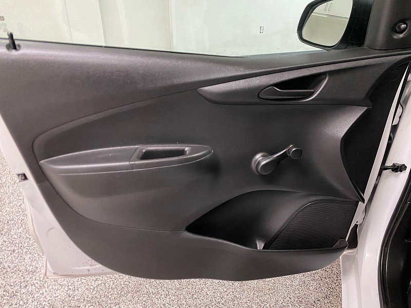 Used 2022 Chevrolet Spark LS FWD image 9