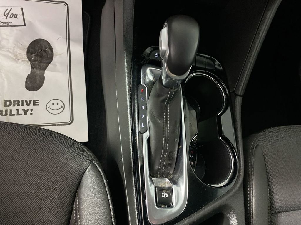 Certified 2024 Buick Encore GX Preferred w/ Comfort Package FWD image 19