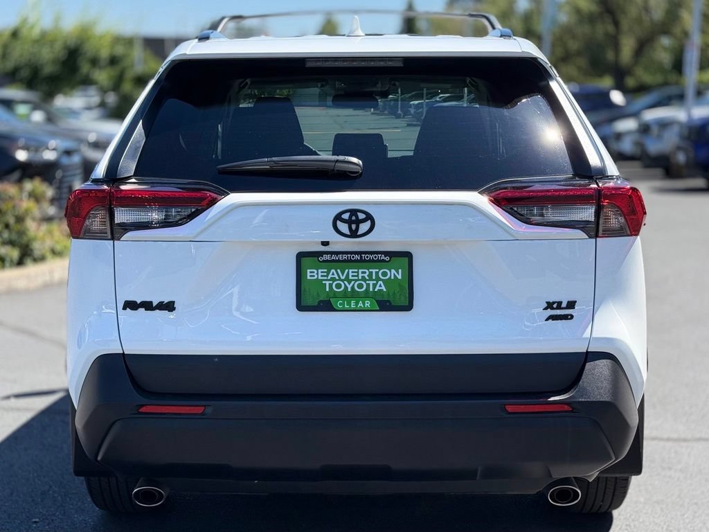 Certified 2023 Toyota RAV4 XLE w/ XLE Grade Weather Package AWD/4WD image 4