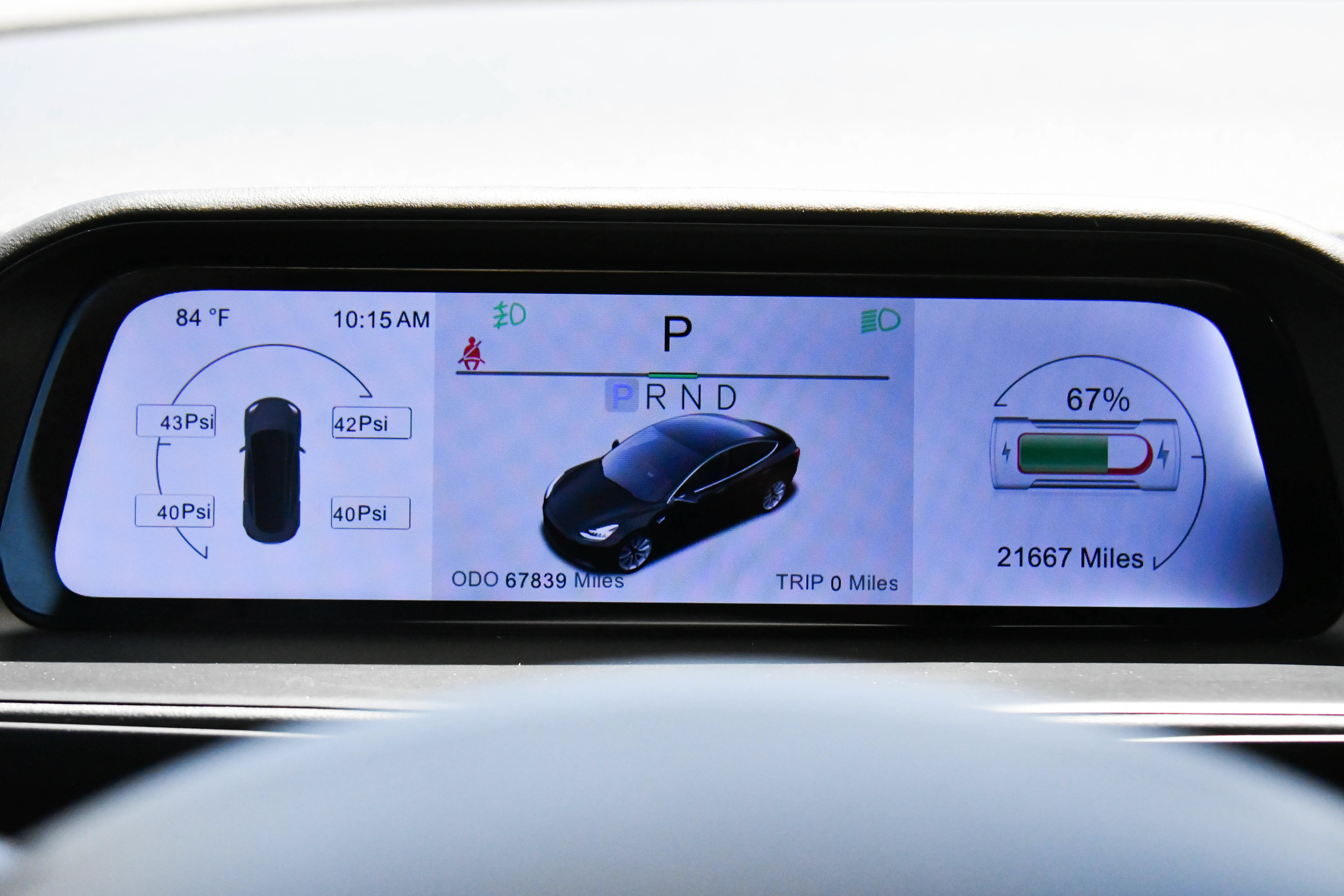 Used 2020 Tesla Model 3 Standard Range RWD image 26