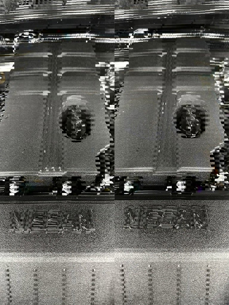 Used 2025 Nissan Frontier SV image 8