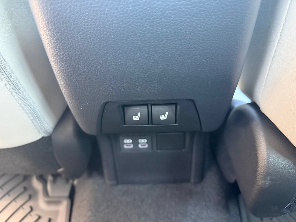 New 2026 Toyota Prius Limited FWD image 10