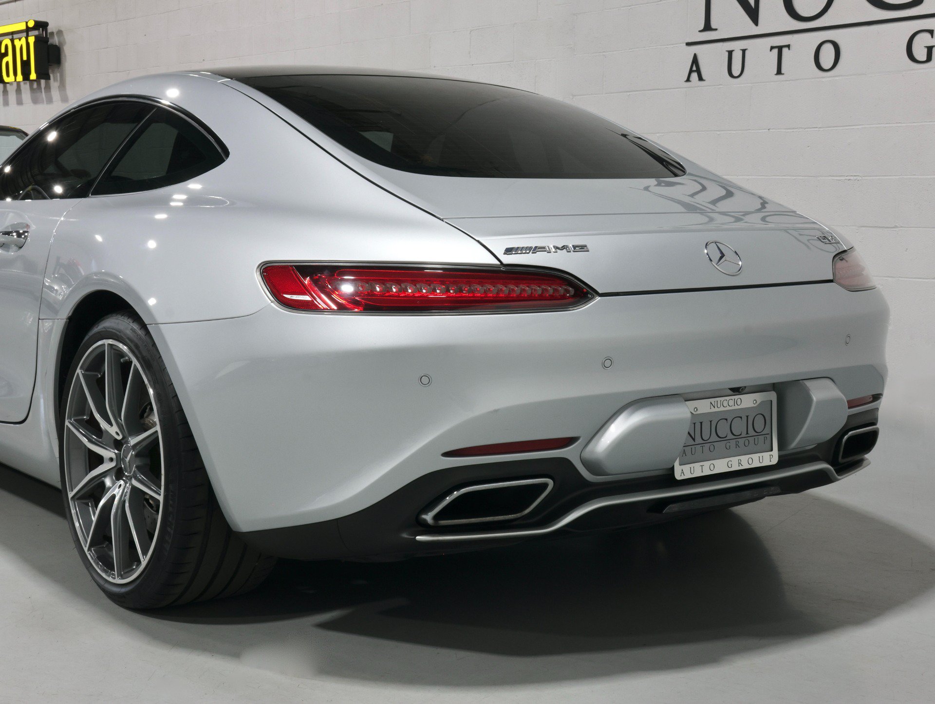 Used 2016 Mercedes-Benz AMG GT S image 23