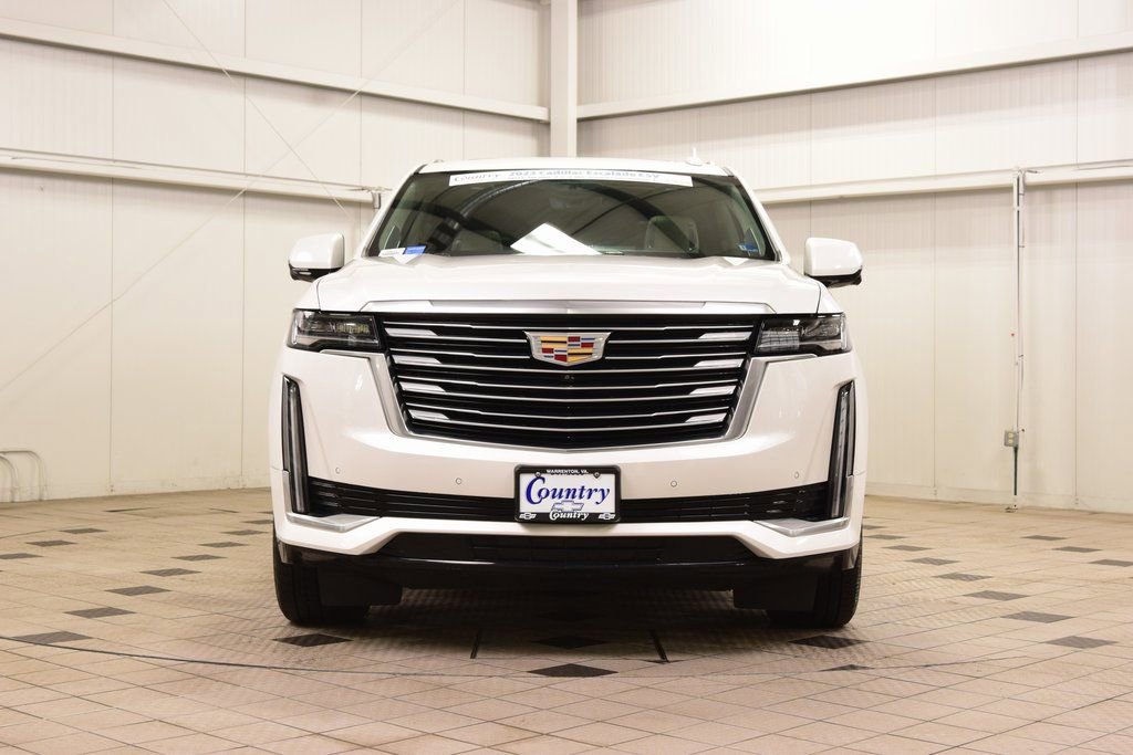 Used 2023 Cadillac Escalade ESV Premium Luxury Platinum w/ Heavy-Duty Trailer Package image 2