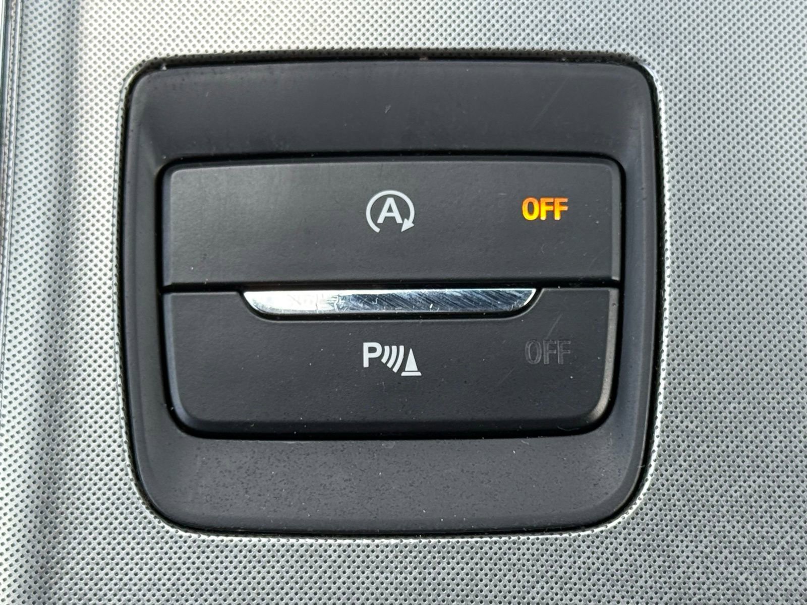 Used 2022 Ford Edge Titanium image 24